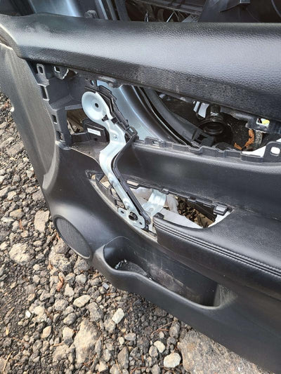 2015 Nissan Rogue Front Door Trim Panel