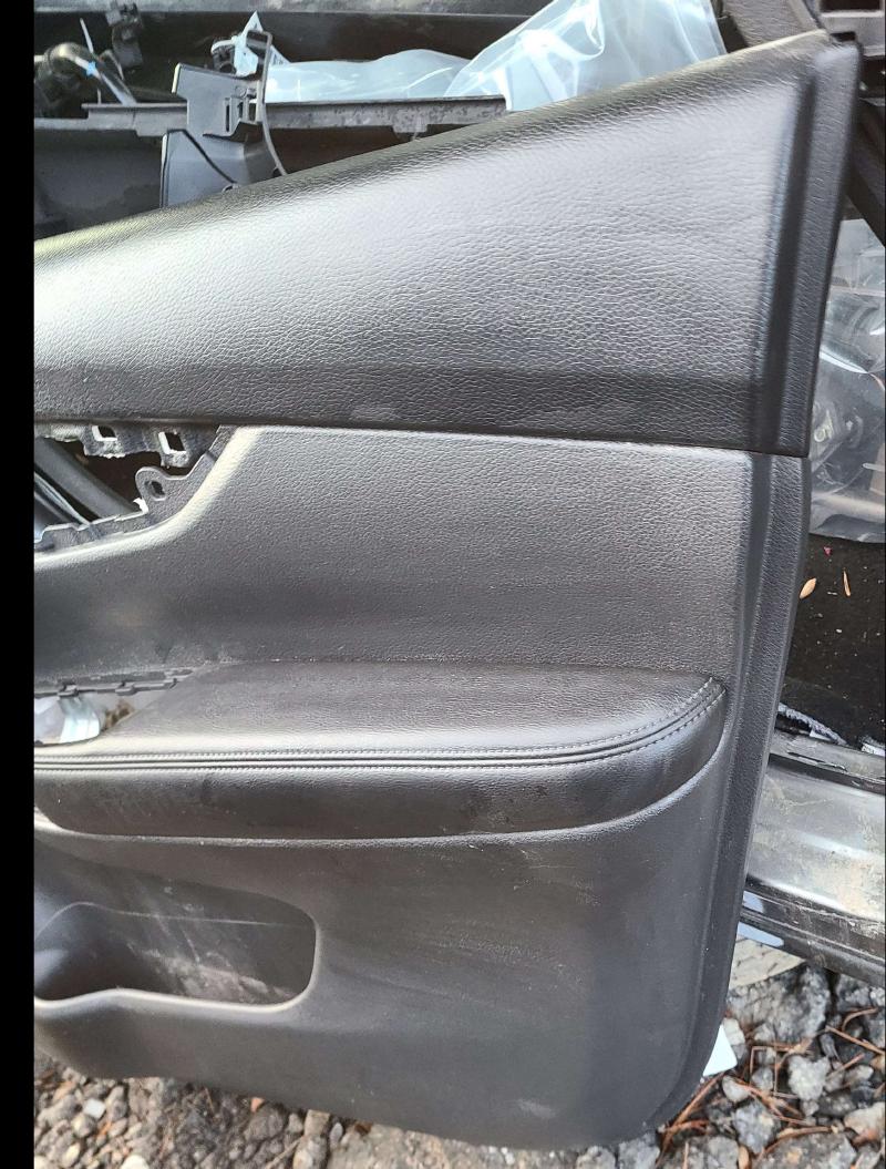 2015 Nissan Rogue Front Door Trim Panel