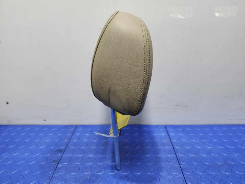 2003 BMW Z4 Headrest