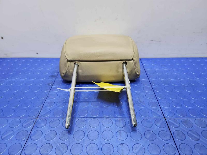 2003 BMW Z4 Headrest