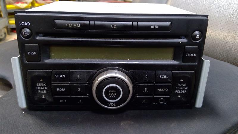 2012 Nissan Quest Audio & Visual Equip.(Radio)