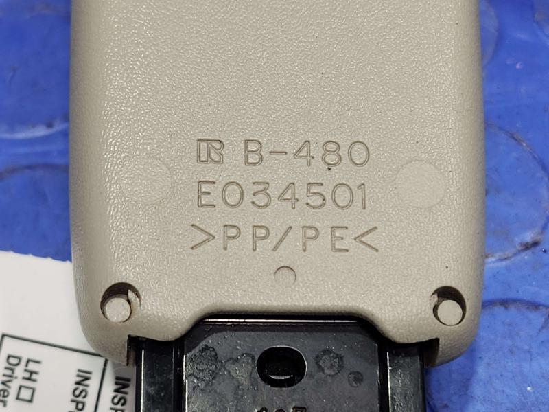 2013 Toyota Prius Front Seat Belt