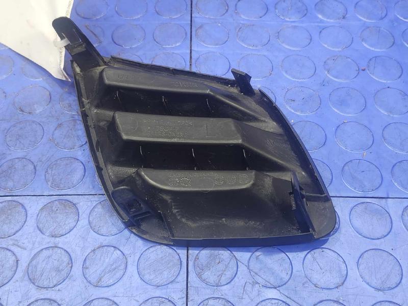 2010 Toyota RAV4 Grille