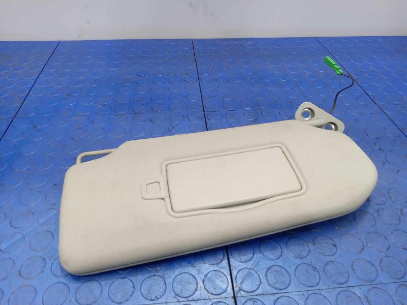 2016 Volvo XC90 Sun Visor