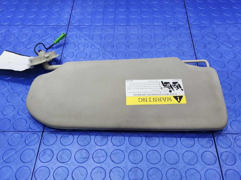 2016 Volvo XC90 Sun Visor