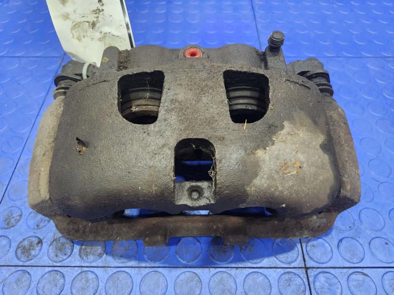 2013 Ford F-250 Super Duty Caliper