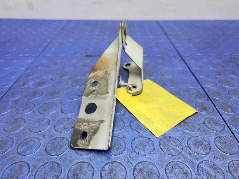 2006 Honda Ridgeline Hood Hinge