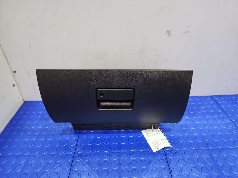 2014 Ford Mustang Glove Box