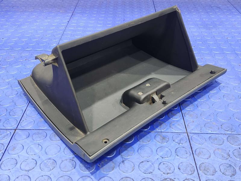 1997 Toyota Tacoma Glove Box