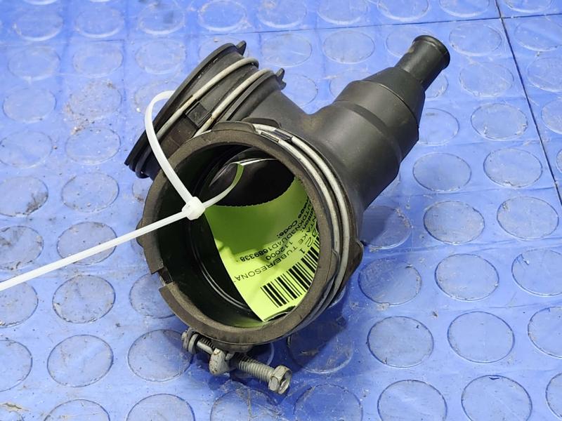 2010-2015 Toyota Prius 1.8L Enigne Air Cleaner Hose Genuine OEM 1788137120