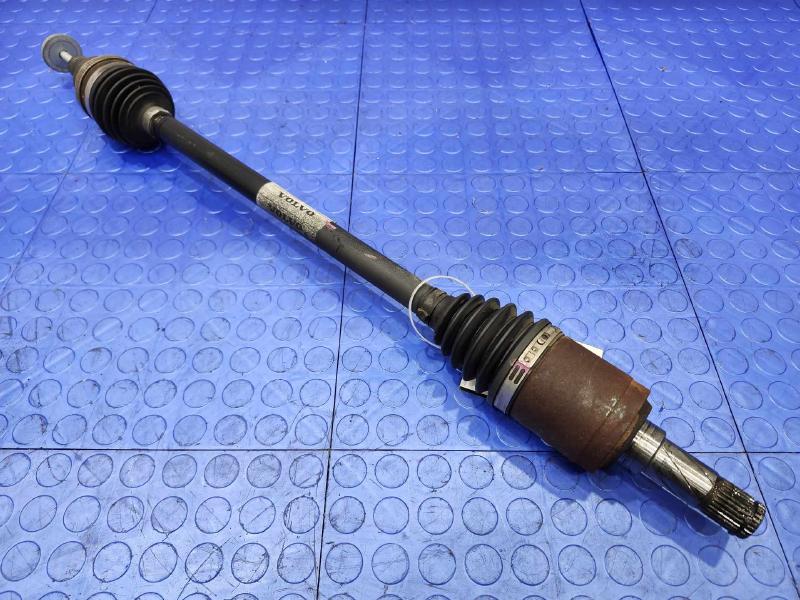 2012 Volvo XC60 Axle Shaft