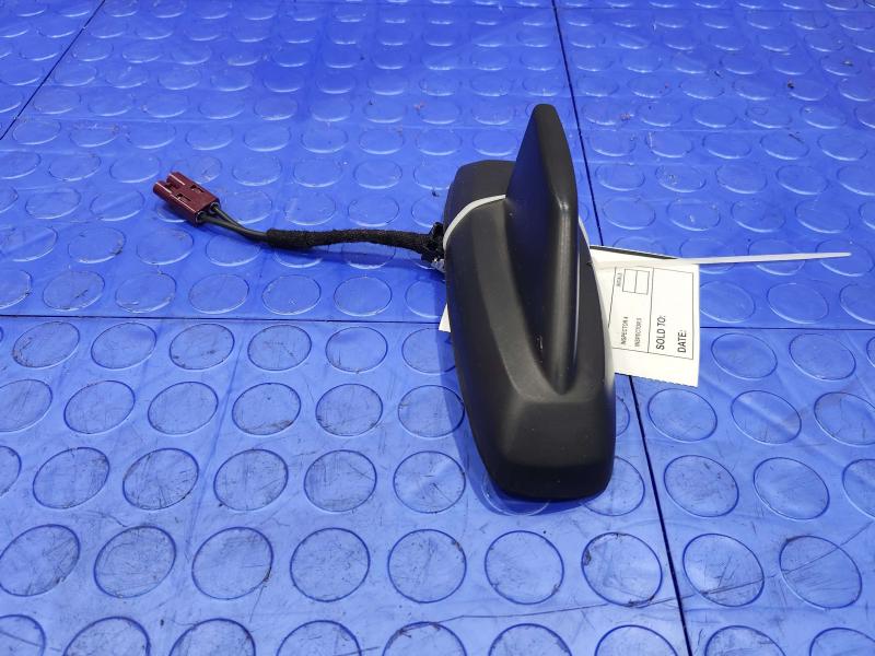 2017 Chevrolet Silverado 2500 Antenna
