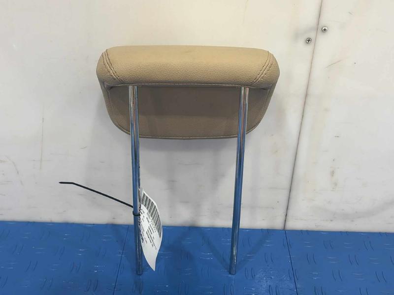 2010 Mercedes ML-Class Headrest