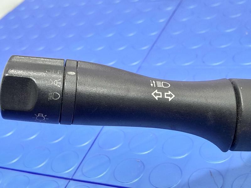 2015 Nissan Versa Combination Switch