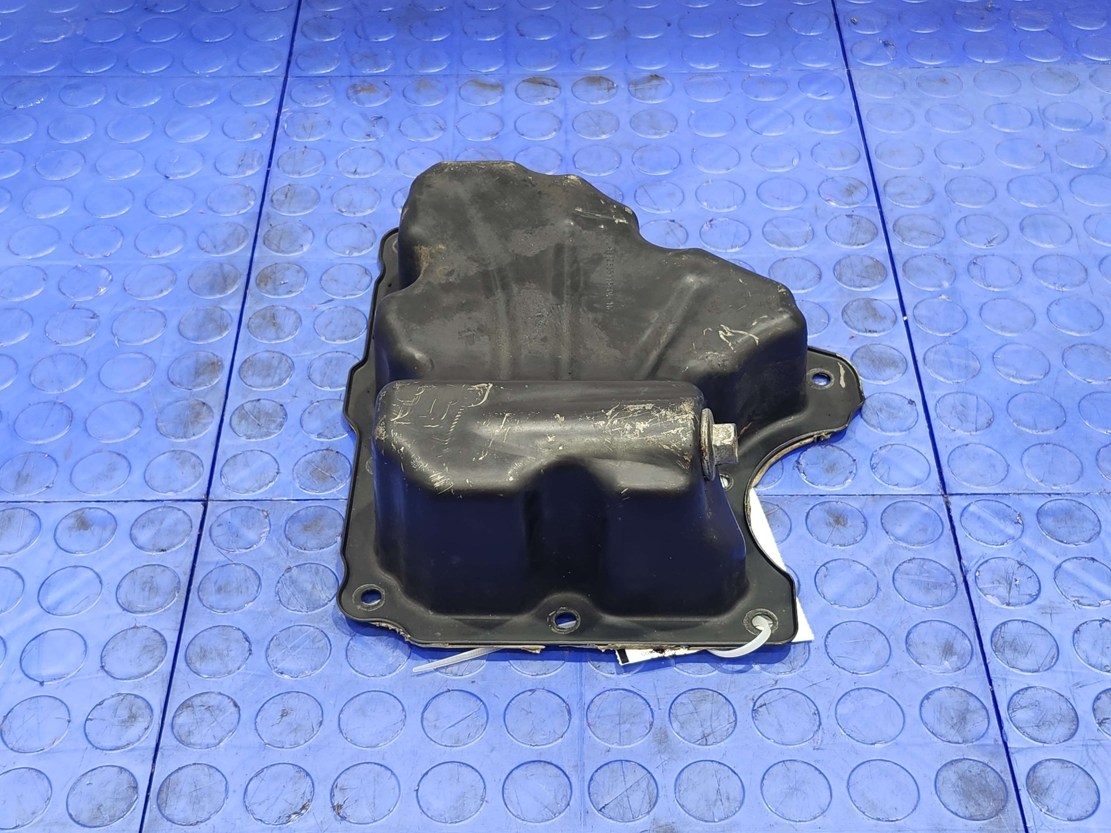 2015 GMC Yukon XL Oil Pan