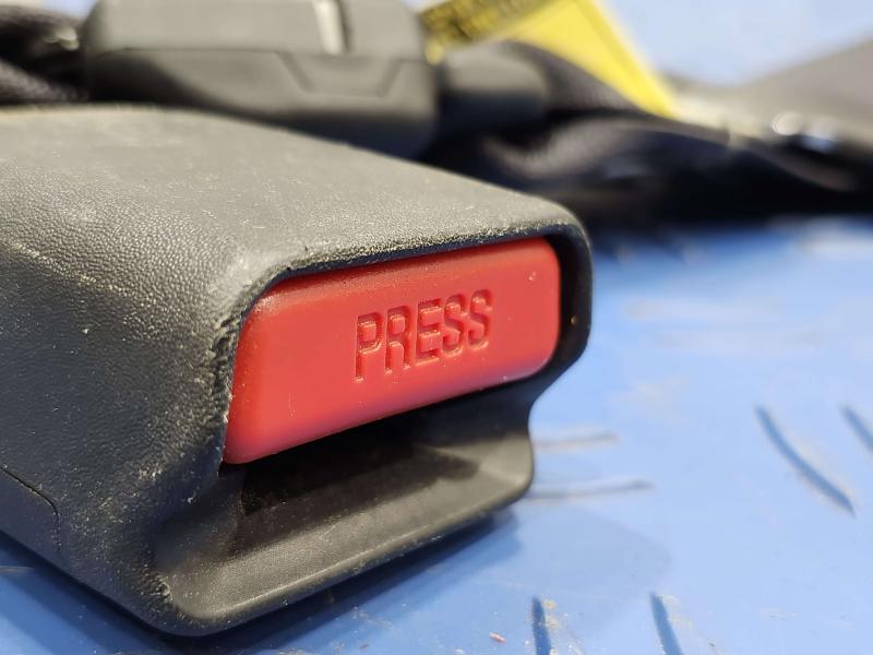 2015 Subaru Forester Rear Seat Belt