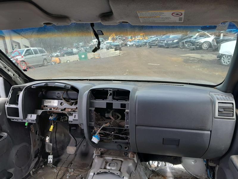 2004 GMC Canyon Dash Panel