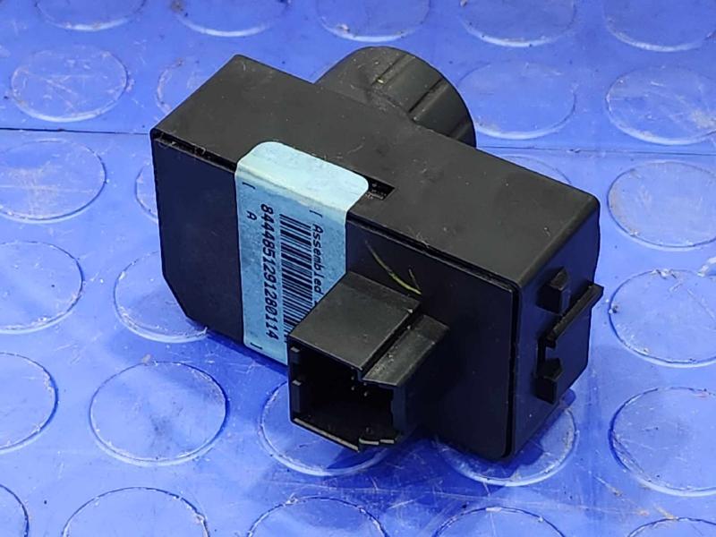 2019 Chevrolet Tahoe Headlight Switch (Dash Mtd)