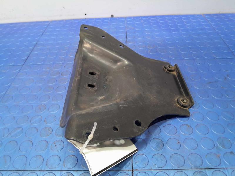 2006-2010 Pontiac Solstice Automatic Transmission Crossmember Support OEM 10350279