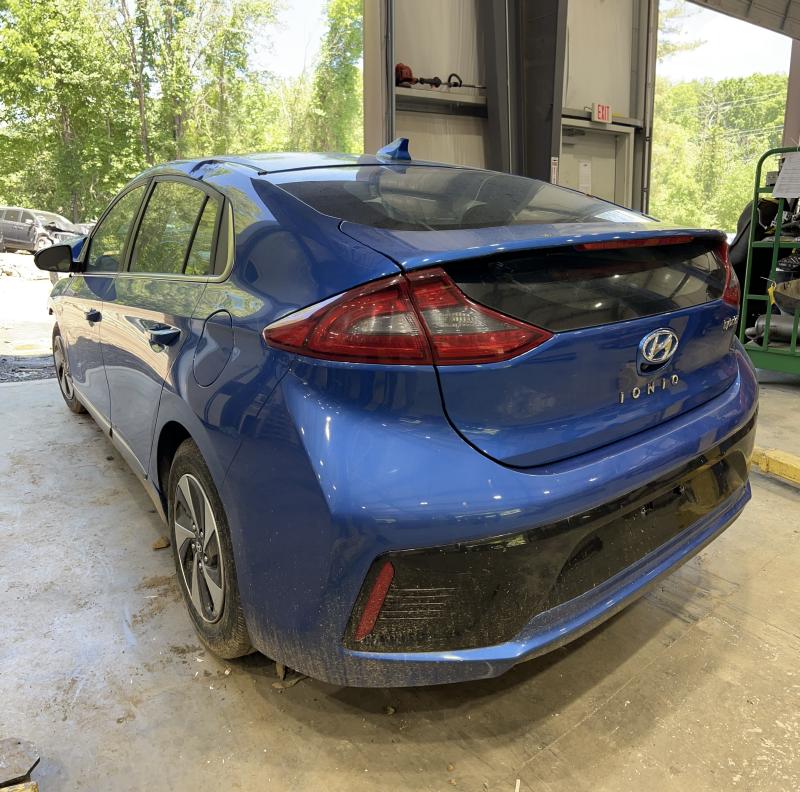 2018 Hyundai Ioniq Center Pillar