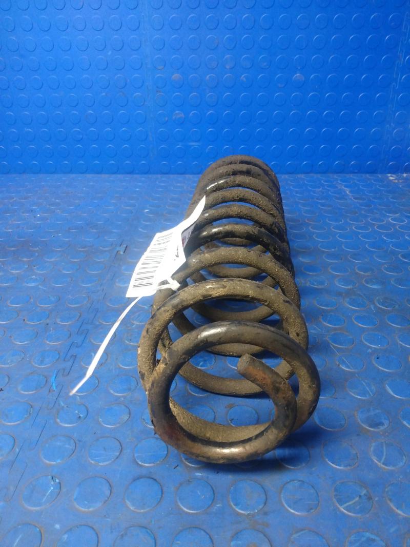 1993 - 1998 Jeep Grand Cherokee Front Coil Spring OEM 52088102