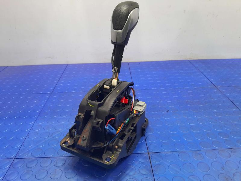 2013-2016 Ford Fusion Automatic Gear Shifter Assembly Genuine OEM DG9Z7210NB