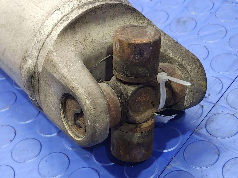 2015 Chevrolet Tahoe Rear Drive Shaft