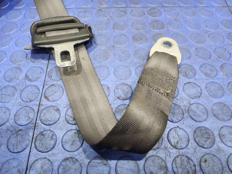 1997 Dodge Dakota Rear Seat Belt