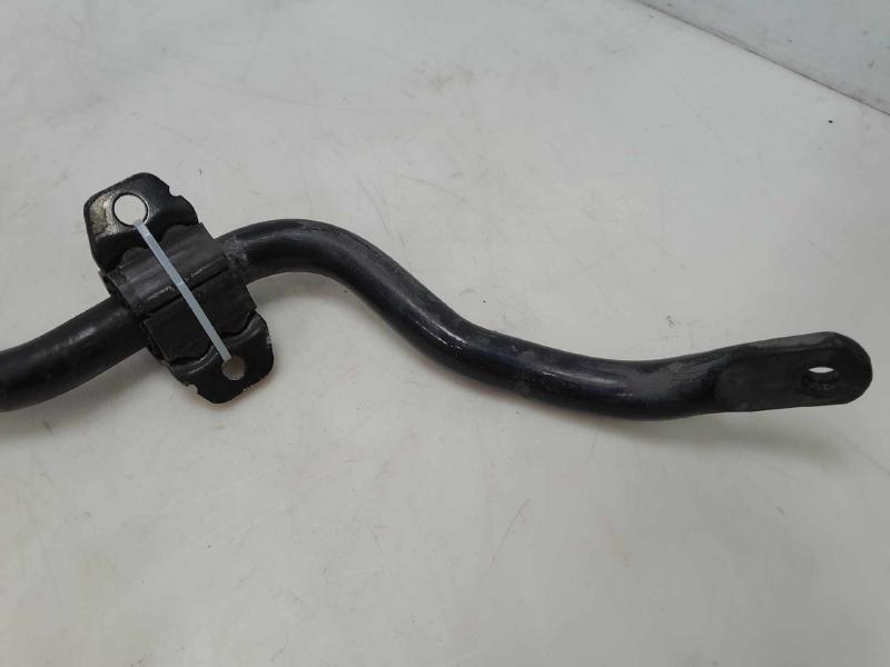 2016 Genesis Genesis Stabilizer Bar