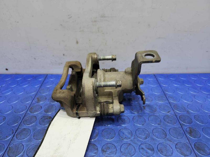 2017 Kia Niro Caliper