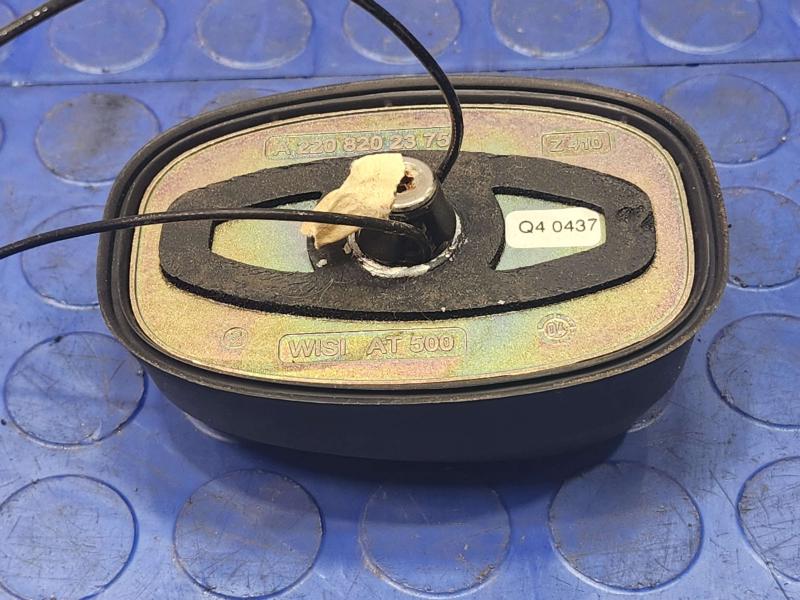 2006 Mercedes-Benz W219 CLS500 Radio Antenna Assembly Genuine OEM 2208202375