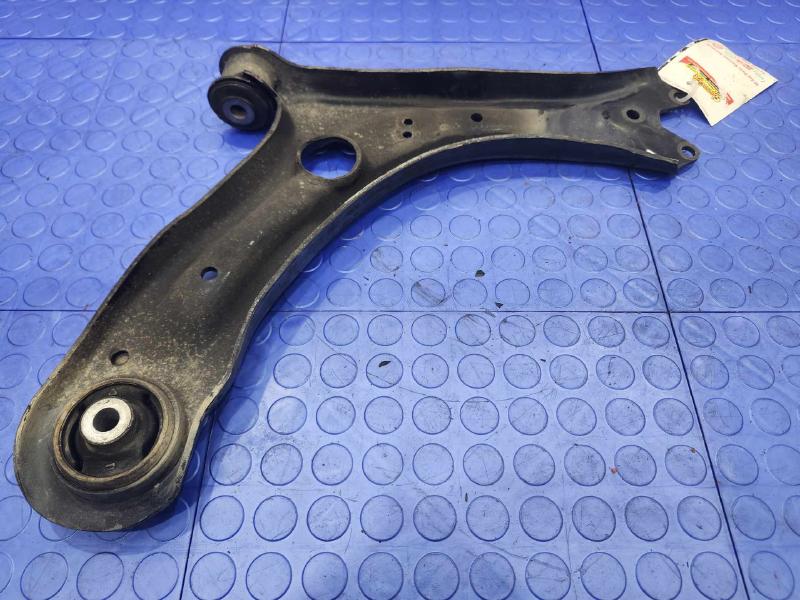 2014 Volkswagen Beetle Lower Control Arm Front
