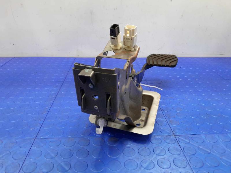 2022 Nissan Versa Brake Pedal