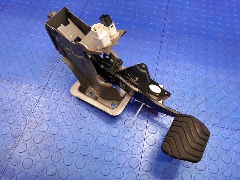 2022 Nissan Versa Brake Pedal