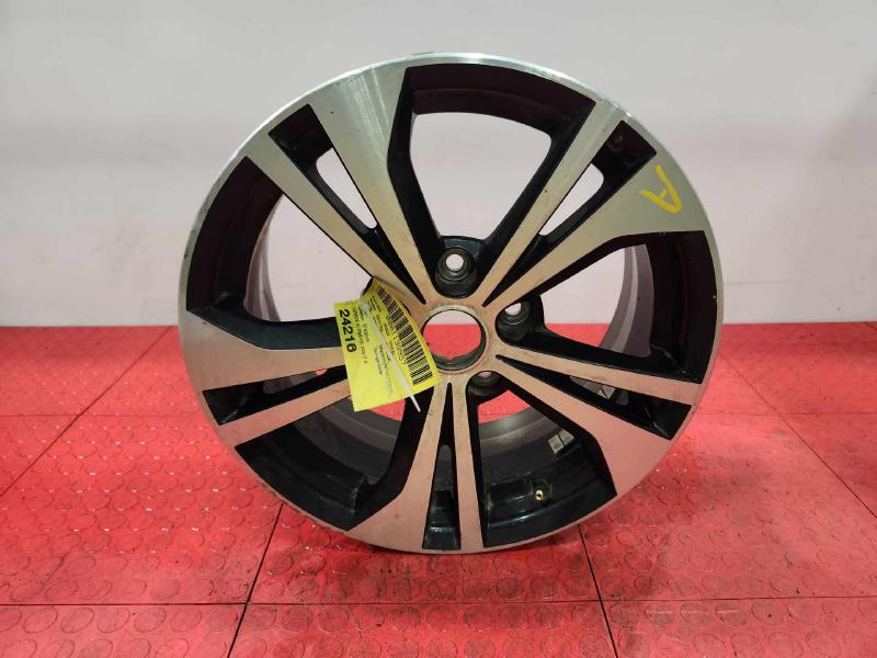 2020 Nissan Sentra Wheel