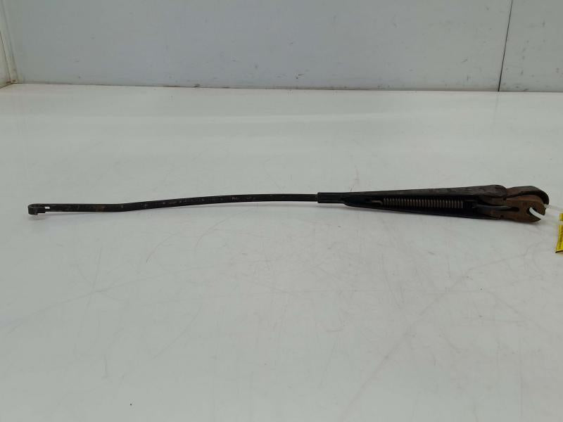 1990 Mercedes 420SEL Wiper Arm
