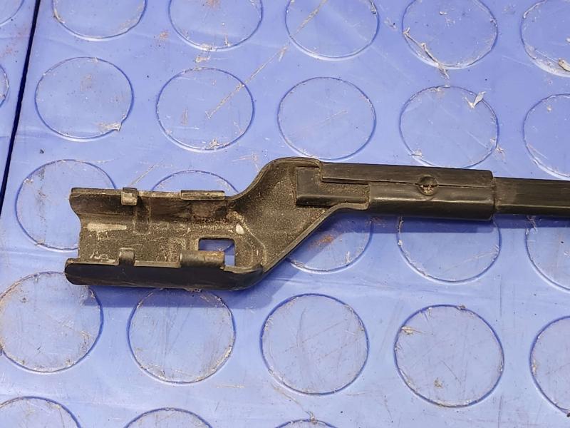 2015 Volkswagen Beetle Wiper Arm