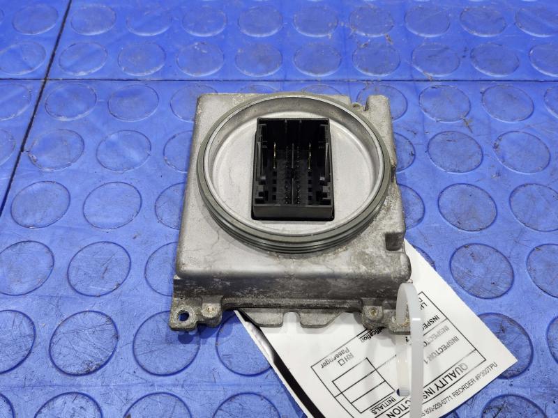 2018 Volkswagen Passat Headlamp Assembly