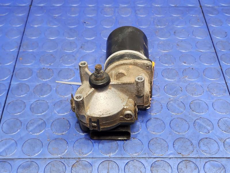 2012 Ford F-250 Super Duty Wiper Motor Front