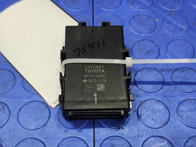 2016-2018 Toyota Prius 1.8L Network Gateway Control Module Genuine OEM 8911147062