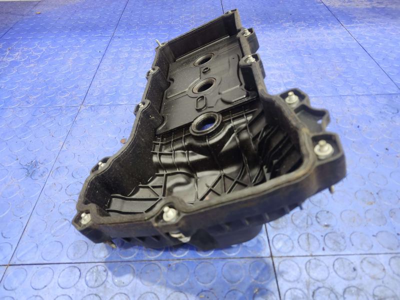 2011 Ford Edge Valve Cover
