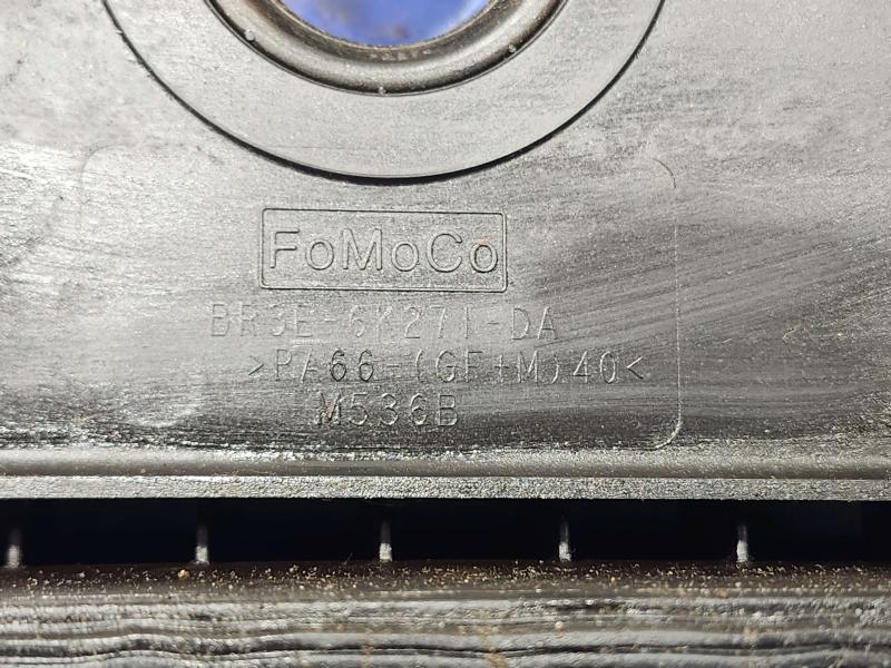 2011 Ford Edge Valve Cover