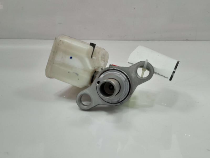 2017 Buick LaCrosse Master Cylinder