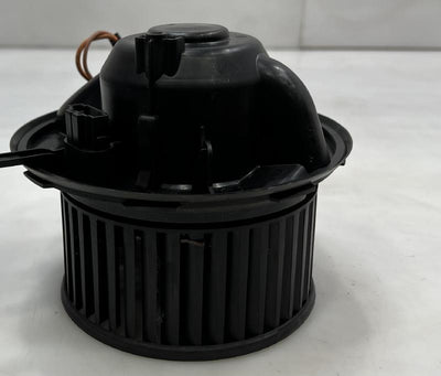 2013 - 2021 Volkswagen Passat Heater AC Blower Motor Assembly OEM 561820015E