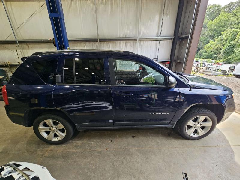 2012 Jeep Compass Front Door