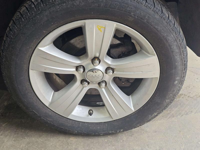 2012 Jeep Compass Radiator Support