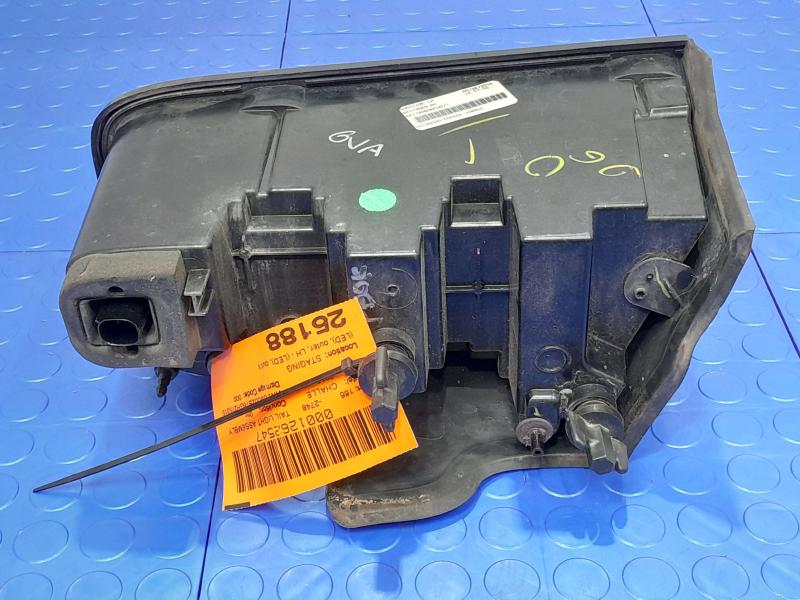 2016 Dodge Challenger Tail Light Assembly