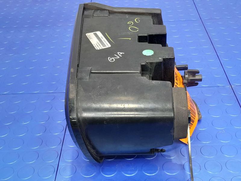 2016 Dodge Challenger Tail Light Assembly