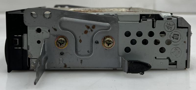 2001 Isuzu Trooper Audio & Visual Equip.(Radio)