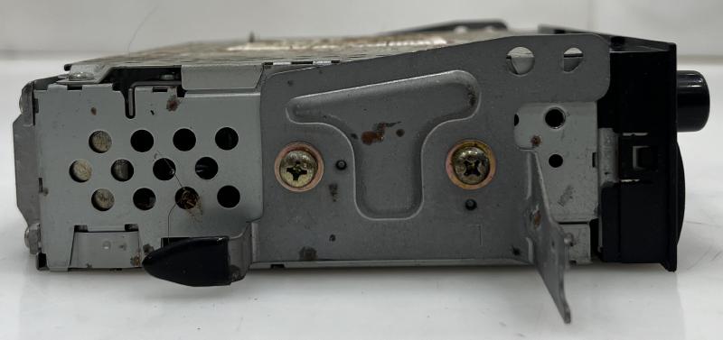 2001 Isuzu Trooper Audio & Visual Equip.(Radio)